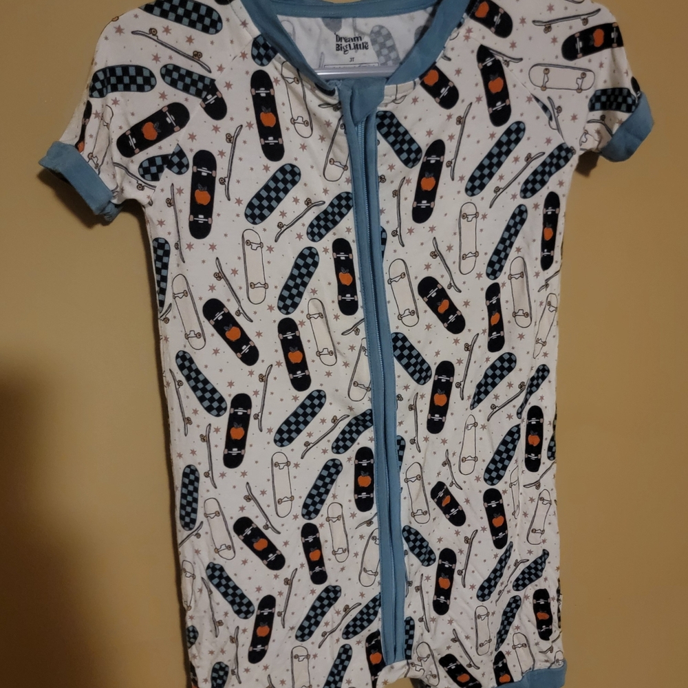 Dream Big Little Co Bamboo Short Zippy